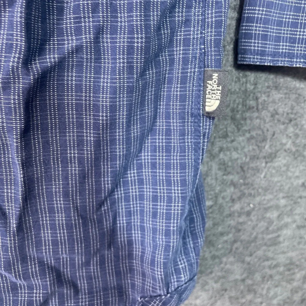 The North Face Shirt Mens 2XL XXL Long Sleeve Button Down Blue Travel Zip Pocket